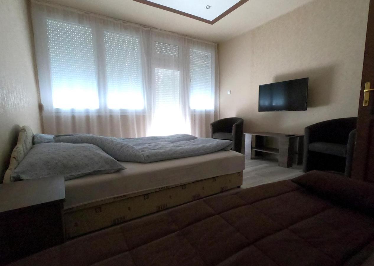 Dami Apartman Hajduszoboszlo Exterior photo
